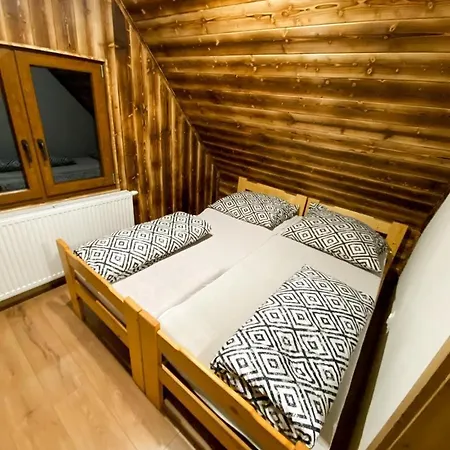 Tri Grose 2 Chalet *